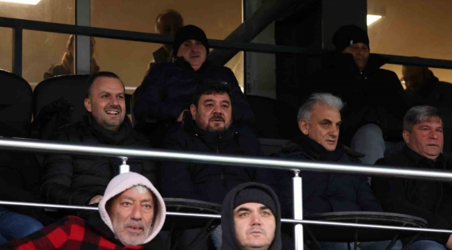 Menemen FK, Bursaspor Teknik Direktörü Mustafa Er'e tepki gösterdi