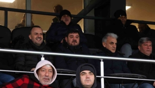 Menemen FK, Bursaspor Teknik Direktörü Mustafa Er'e tepki gösterdi