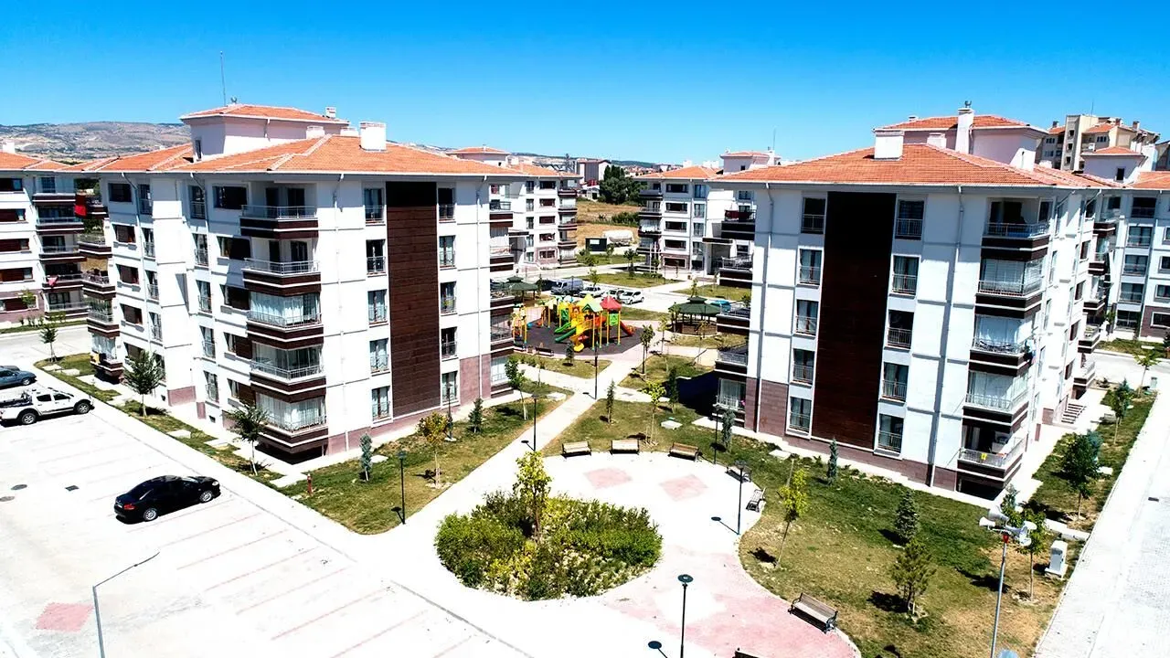 TOKİ İzmir'de 21 Bin 20 Konut İçin Kura Listesini Yayımladı