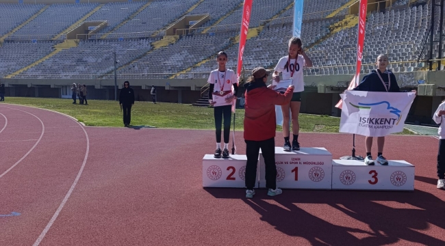 Aliağa'da Atletizmde Başarı: 3 Öğrenci İl Derecesi Elde Etti