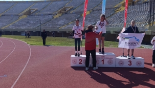 Aliağa'da Özel Sporculardan Atletizmde Başarı