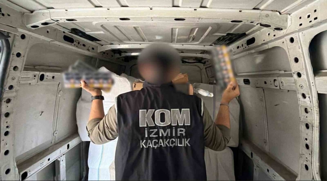 İzmir'de 4,5 milyon lira değerinde kaçak tütün mamulü ele geçirildi