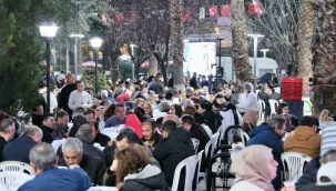 Menemen'de Kadir Gecesi'ne özel 15 bin kişilik iftar