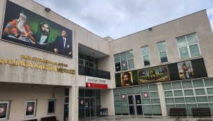 Aliağa'da İhtiyaç Sahibi Çocuklara Kıyafet Desteği