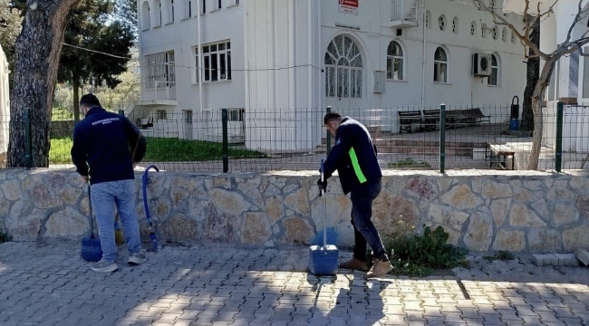 İzmir Büyükşehir Belediyesi'nin Aliağa'daki çalışmaları sürüyor