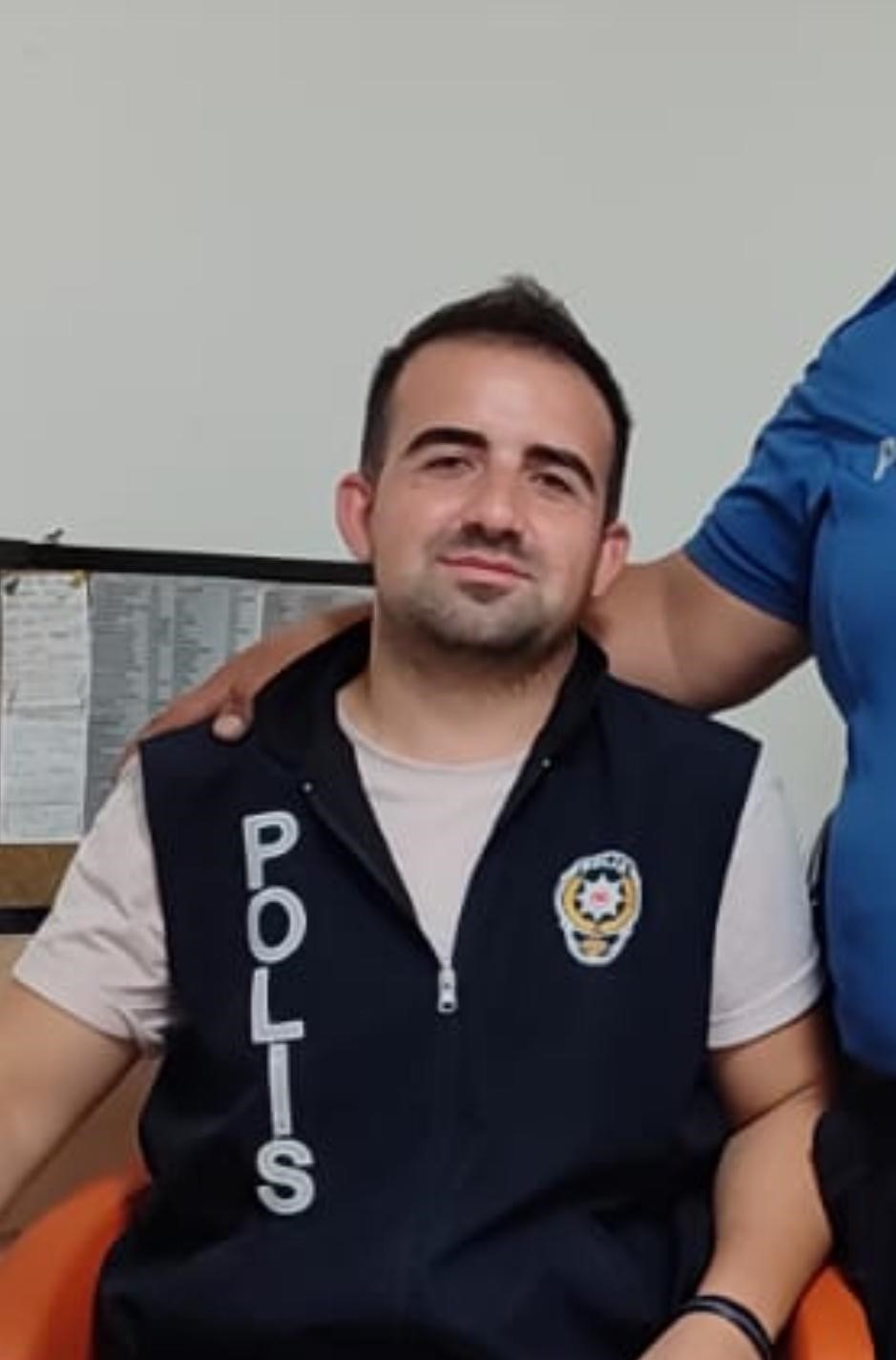 Şehit Polis Serkan Hızlı, İzmir'den dualarla uğurlandı