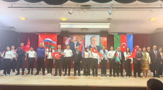 Azerbaycan'ın Ulusal Lideri Haydar Aliyev Aliağa'da Anıldı