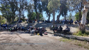 Foça Açıklarında Göçmen Botu Yarı Batık Halde Bulundu: 1 Çocuk Hayatını Kaybetti