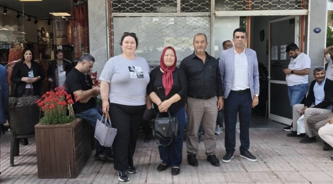 "Koku Nedeniyle Duramıyoruz": Aliağalı Köylülerden Suç Duyurusu