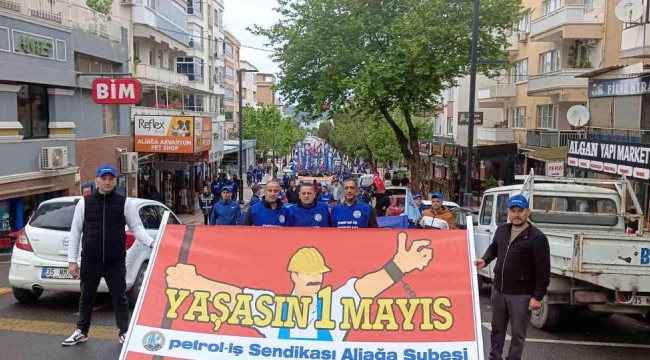 Yağmura Rağmen Aliağa'da 1 Mayıs Coşkusu!