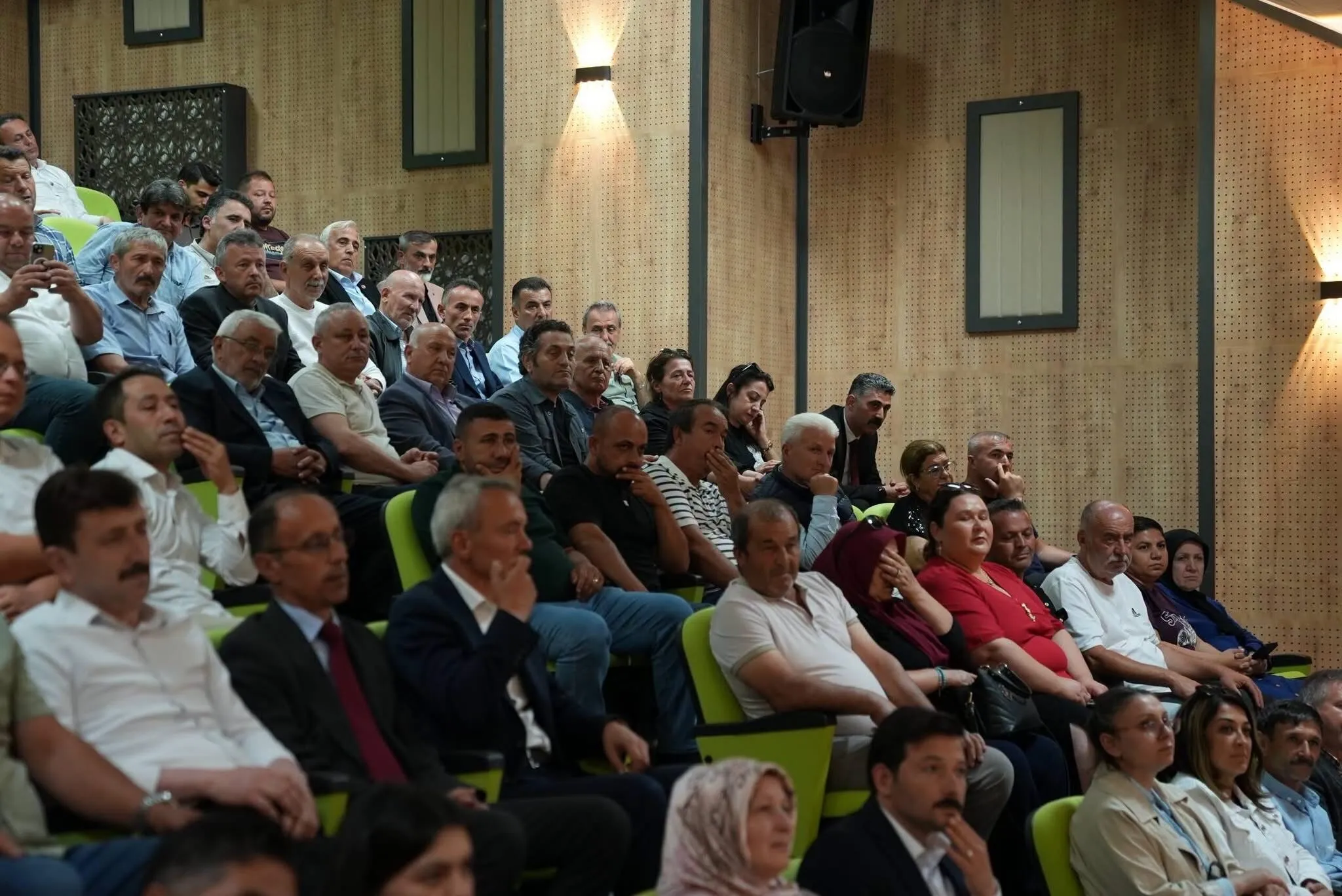 Aliağa ve Şalpazarı arasında "Kardeş Şehir" protokolü imzalandı