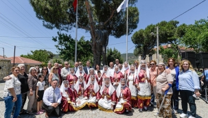Büyükşehir'den Foça Yeniköy'de anlamlı açılış