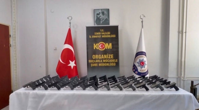 İzmir'de Organize Suç Örgütlerine Darbe: 40 Gözaltı, 10 Tutuklama!