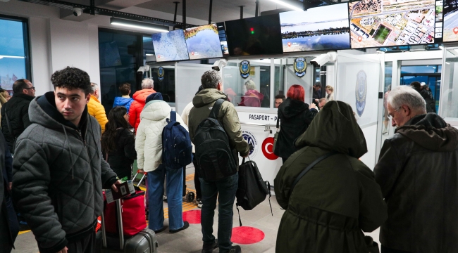 Aliağa-Midilli Seferlerinde 3,5 Ayda 25 Bin Yolcu Taşındı