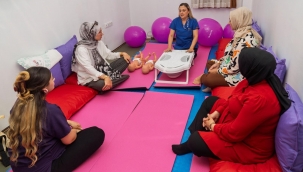 Annelere güvenli doğum dersi